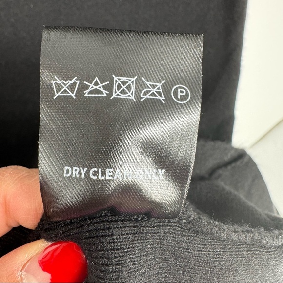 NWT Love Token Rhinestone Detail Sweater Midi Dress Size XS - Picture 12 of 12